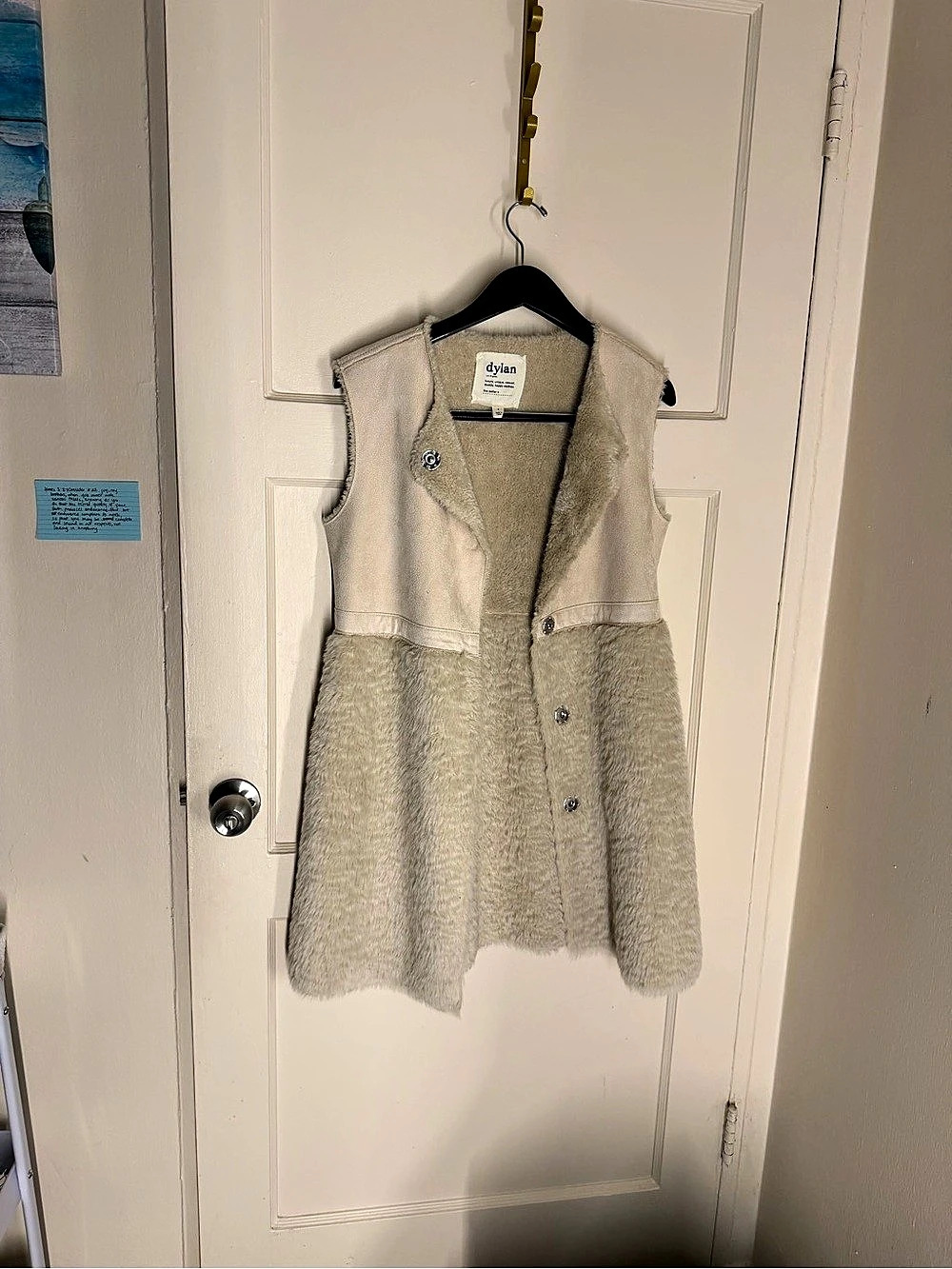 dylan Sherpa Vest in Cream Size Medium Like New